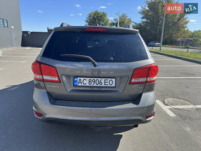 Серый Додж Джорни, объемом двигателя 2.4 л и пробегом 310 тыс. км за 8200 $, фото 3 на Automoto.ua