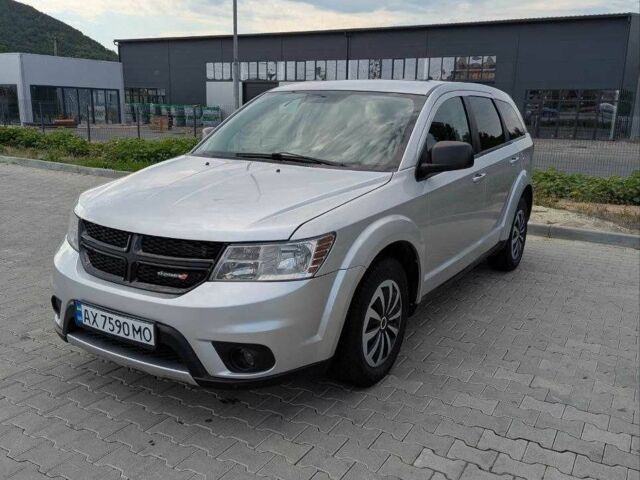 Серый Додж Джорни, объемом двигателя 2.4 л и пробегом 228 тыс. км за 11399 $, фото 8 на Automoto.ua