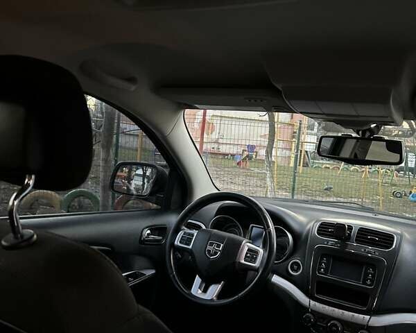 Серый Додж Джорни, объемом двигателя 2.36 л и пробегом 200 тыс. км за 9800 $, фото 22 на Automoto.ua