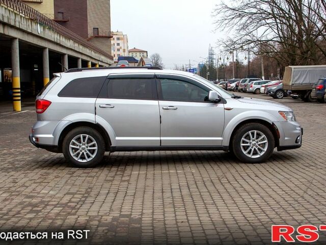 Сірий Додж Джорні, об'ємом двигуна 2.4 л та пробігом 205 тис. км за 10500 $, фото 8 на Automoto.ua