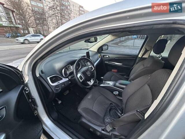 Серый Додж Джорни, объемом двигателя 2.36 л и пробегом 200 тыс. км за 9800 $, фото 17 на Automoto.ua