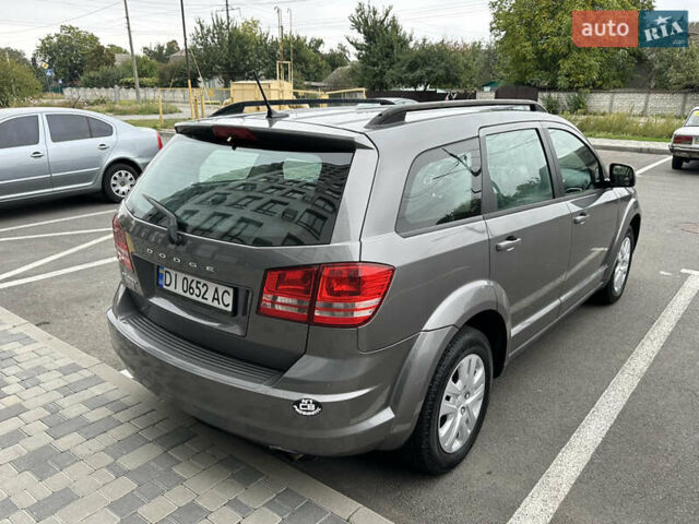 Серый Додж Джорни, объемом двигателя 2.4 л и пробегом 318 тыс. км за 7200 $, фото 14 на Automoto.ua