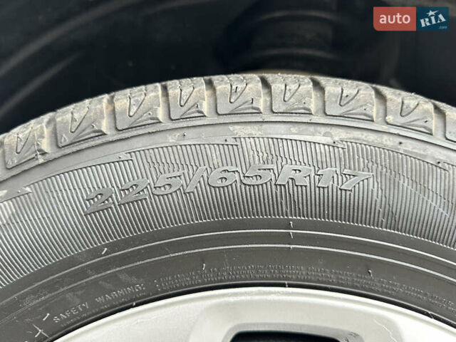 Серый Додж Джорни, объемом двигателя 2.4 л и пробегом 318 тыс. км за 7200 $, фото 5 на Automoto.ua