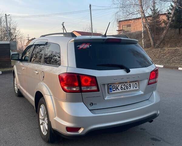 Серый Додж Джорни, объемом двигателя 2.36 л и пробегом 280 тыс. км за 10000 $, фото 13 на Automoto.ua
