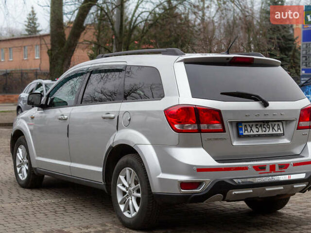 Серый Додж Джорни, объемом двигателя 2.36 л и пробегом 206 тыс. км за 10500 $, фото 5 на Automoto.ua