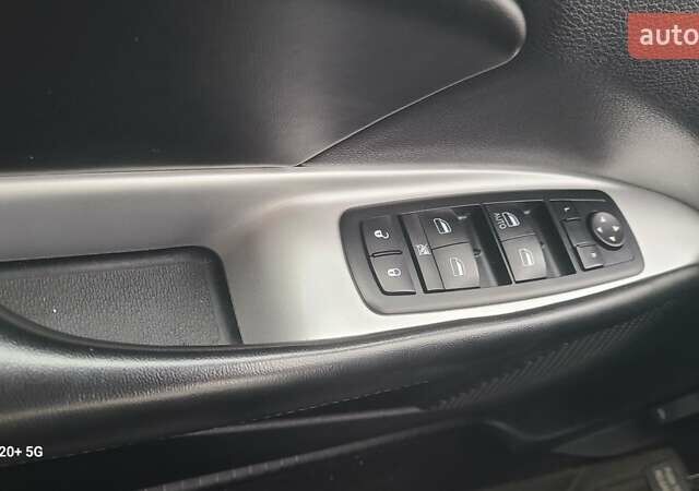 Сірий Додж Джорні, об'ємом двигуна 2.36 л та пробігом 320 тис. км за 8900 $, фото 20 на Automoto.ua