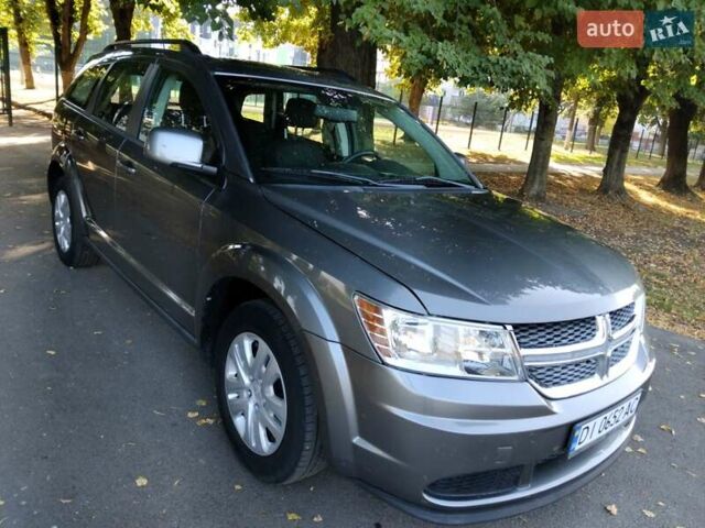 Сірий Додж Джорні, об'ємом двигуна 2.36 л та пробігом 316 тис. км за 7500 $, фото 11 на Automoto.ua