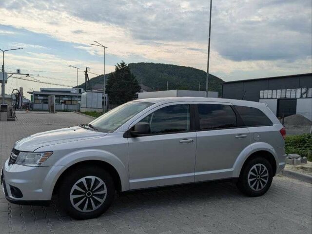 Серый Додж Джорни, объемом двигателя 2.4 л и пробегом 228 тыс. км за 11399 $, фото 7 на Automoto.ua