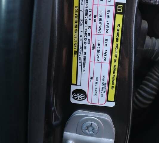 Серый Додж Джорни, объемом двигателя 3.6 л и пробегом 186 тыс. км за 12300 $, фото 9 на Automoto.ua