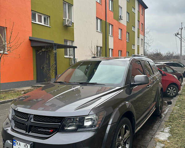 Серый Додж Джорни, объемом двигателя 3.6 л и пробегом 187 тыс. км за 11500 $, фото 2 на Automoto.ua