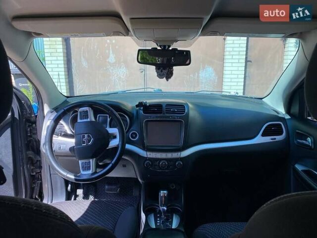 Серый Додж Джорни, объемом двигателя 2.36 л и пробегом 248 тыс. км за 9900 $, фото 11 на Automoto.ua