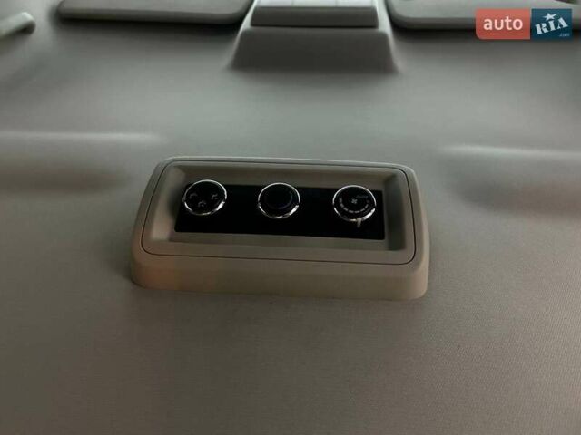 Сірий Додж Джорні, об'ємом двигуна 2.36 л та пробігом 248 тис. км за 10500 $, фото 9 на Automoto.ua