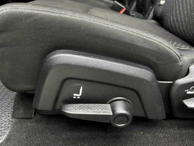 Серый Додж Джорни, объемом двигателя 2.4 л и пробегом 248 тыс. км за 10500 $, фото 16 на Automoto.ua