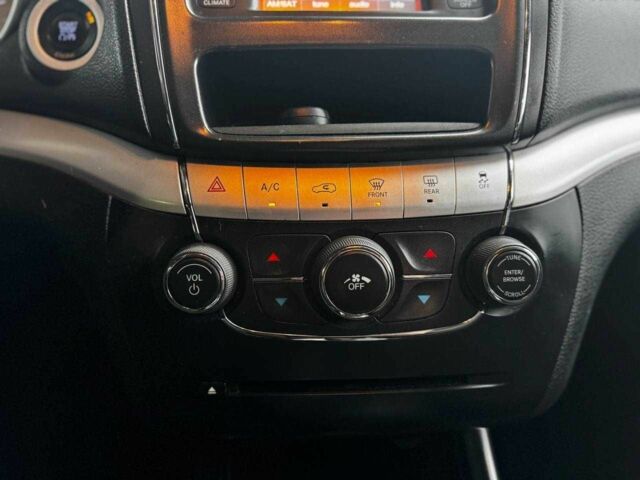 Серый Додж Джорни, объемом двигателя 2.36 л и пробегом 266 тыс. км за 9599 $, фото 9 на Automoto.ua