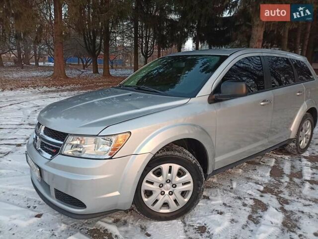 Сірий Додж Джорні, об'ємом двигуна 2.36 л та пробігом 190 тис. км за 10500 $, фото 10 на Automoto.ua