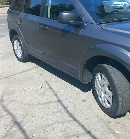 Серый Додж Джорни, объемом двигателя 2.36 л и пробегом 1 тыс. км за 9000 $, фото 2 на Automoto.ua