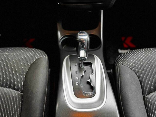 Серый Додж Джорни, объемом двигателя 2.36 л и пробегом 266 тыс. км за 9599 $, фото 8 на Automoto.ua