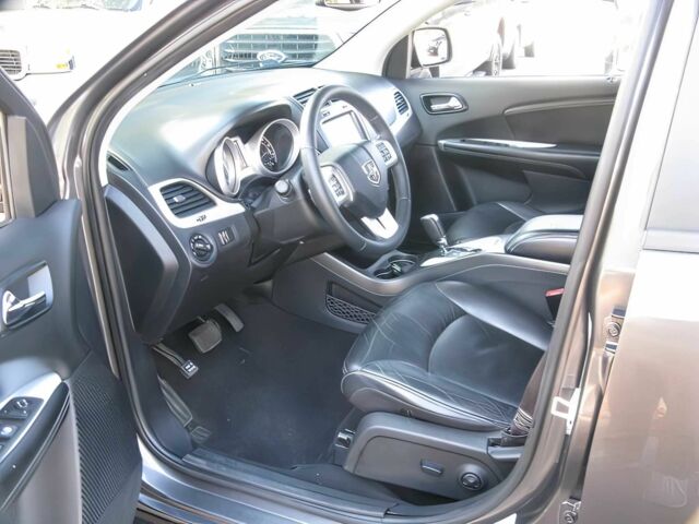 Серый Додж Джорни, объемом двигателя 3.6 л и пробегом 88 тыс. км за 8000 $, фото 8 на Automoto.ua