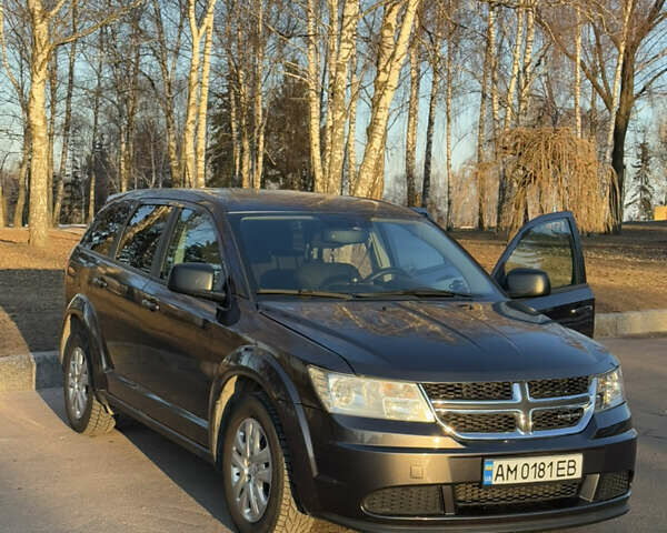 Серый Додж Джорни, объемом двигателя 2.36 л и пробегом 193 тыс. км за 10100 $, фото 17 на Automoto.ua