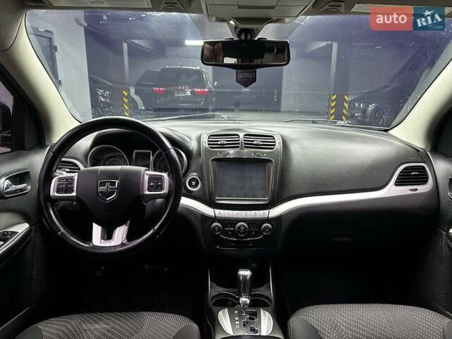 Сірий Додж Джорні, об'ємом двигуна 2.36 л та пробігом 248 тис. км за 10500 $, фото 15 на Automoto.ua