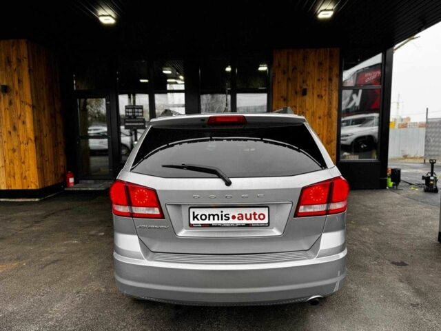 Серый Додж Джорни, объемом двигателя 2.36 л и пробегом 266 тыс. км за 9599 $, фото 17 на Automoto.ua