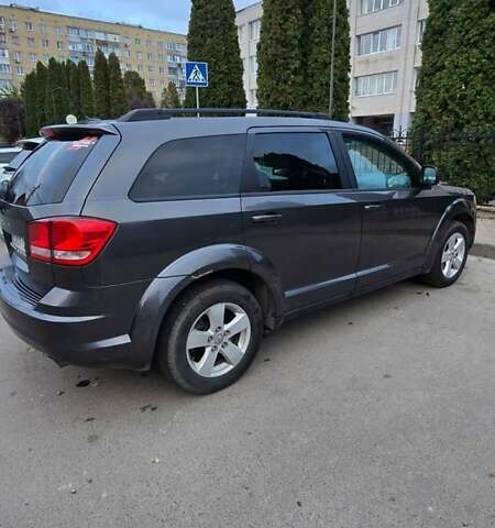 Серый Додж Джорни, объемом двигателя 2.4 л и пробегом 214 тыс. км за 9700 $, фото 8 на Automoto.ua