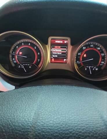 Серый Додж Джорни, объемом двигателя 2.4 л и пробегом 190 тыс. км за 10000 $, фото 2 на Automoto.ua