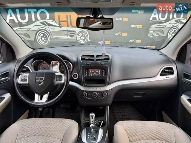 Серый Додж Джорни, объемом двигателя 2.36 л и пробегом 215 тыс. км за 8900 $, фото 13 на Automoto.ua