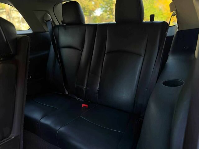 Серый Додж Джорни, объемом двигателя 3.6 л и пробегом 70 тыс. км за 2000 $, фото 13 на Automoto.ua