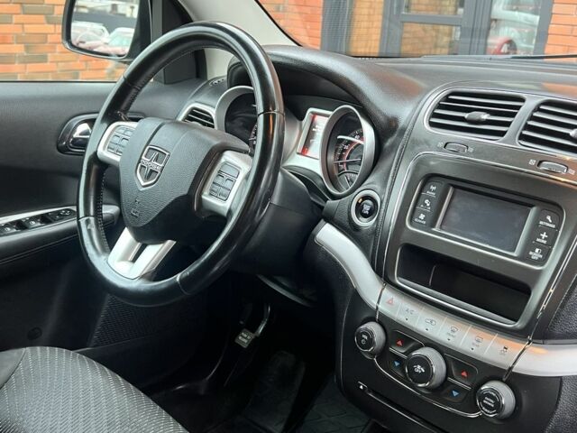 Серый Додж Джорни, объемом двигателя 2.4 л и пробегом 180 тыс. км за 8800 $, фото 11 на Automoto.ua