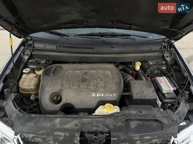 Додж Джорни 2015 в Киеве на Automoto.ua Серый Додж Джорни, объемом двигателя 3.6 л и пробегом 197 тыс. км за 13400 $, фото 22 на Automoto.ua