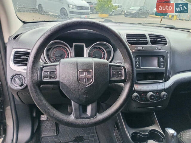 Сірий Додж Джорні, об'ємом двигуна 2.4 л та пробігом 205 тис. км за 9990 $, фото 19 на Automoto.ua
