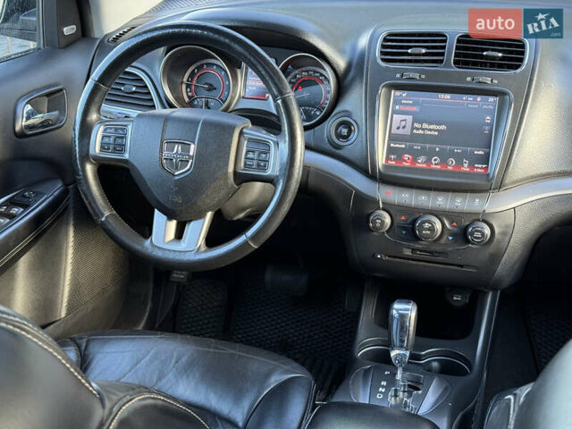 Сірий Додж Джорні, об'ємом двигуна 3.61 л та пробігом 196 тис. км за 14000 $, фото 23 на Automoto.ua