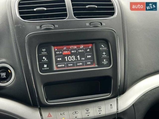 Серый Додж Джорни, объемом двигателя 2.36 л и пробегом 144 тыс. км за 9700 $, фото 11 на Automoto.ua