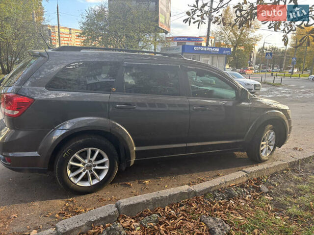 Додж Джорни 2015 в Хмельницком на Automoto.ua Серый Додж Джорни, объемом двигателя 2.36 л и пробегом 185 тыс. км за 10700 $, фото 1 на Automoto.ua