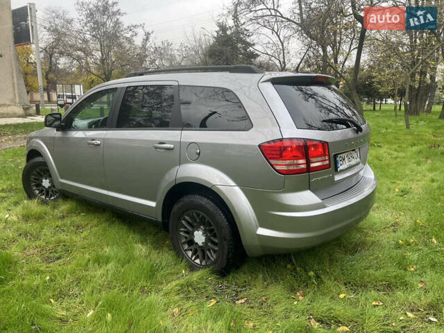 Серый Додж Джорни, объемом двигателя 2.36 л и пробегом 118 тыс. км за 11500 $, фото 5 на Automoto.ua