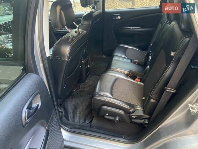 Сірий Додж Джорні, об'ємом двигуна 3.6 л та пробігом 225 тис. км за 12995 $, фото 35 на Automoto.ua