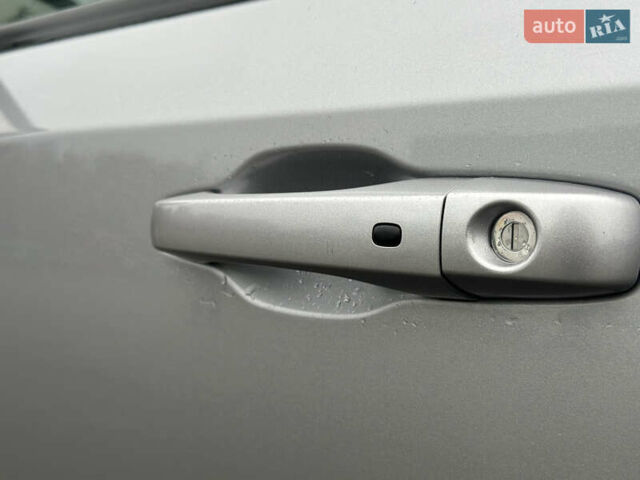 Сірий Додж Джорні, об'ємом двигуна 3.61 л та пробігом 190 тис. км за 9950 $, фото 14 на Automoto.ua