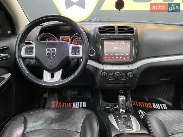 Серый Додж Джорни, объемом двигателя 3.6 л и пробегом 130 тыс. км за 12900 $, фото 22 на Automoto.ua