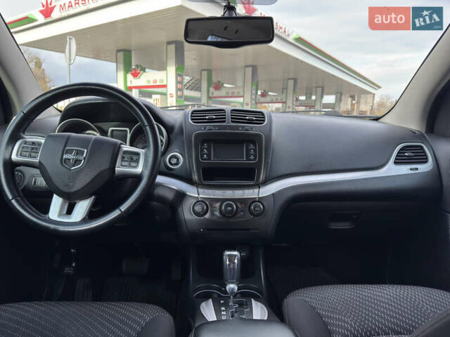 Сірий Додж Джорні, об'ємом двигуна 2.36 л та пробігом 204 тис. км за 7999 $, фото 10 на Automoto.ua
