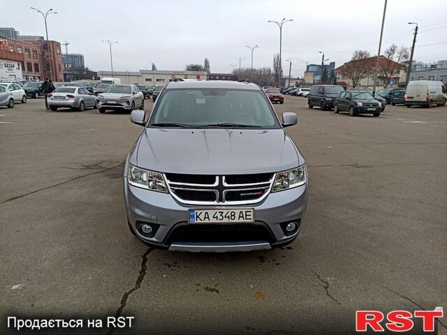 Серый Додж Джорни, объемом двигателя 3.6 л и пробегом 155 тыс. км за 10900 $, фото 6 на Automoto.ua