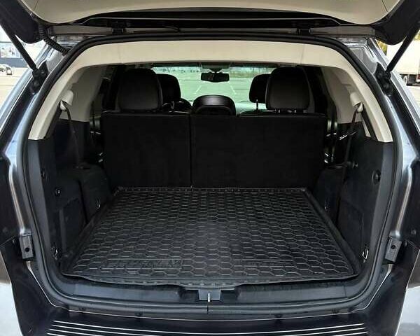 Додж Джорни 2015 в Киеве на Automoto.ua Серый Додж Джорни, объемом двигателя 3.6 л и пробегом 197 тыс. км за 13400 $, фото 3 на Automoto.ua