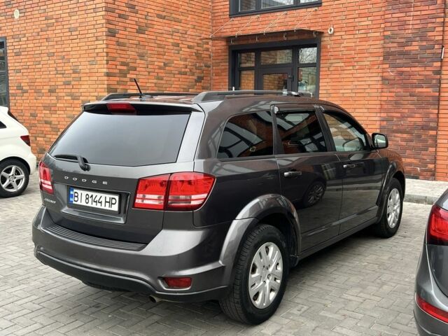 Серый Додж Джорни, объемом двигателя 2.4 л и пробегом 180 тыс. км за 8800 $, фото 3 на Automoto.ua