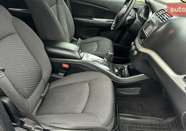 Сірий Додж Джорні, об'ємом двигуна 3.61 л та пробігом 190 тис. км за 9950 $, фото 18 на Automoto.ua