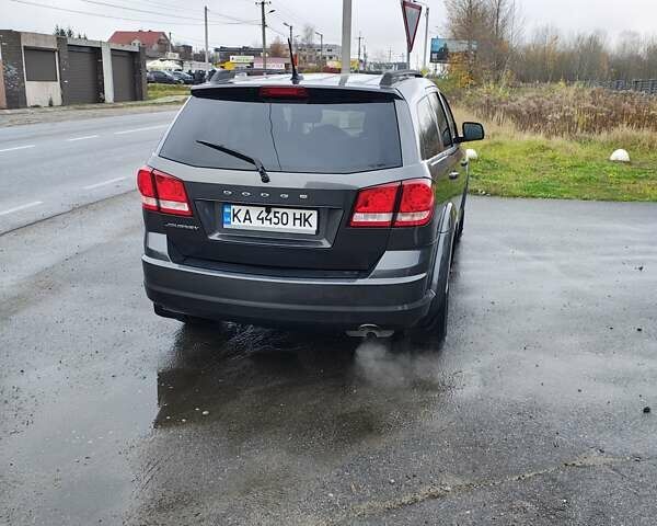 Серый Додж Джорни, объемом двигателя 2.36 л и пробегом 134 тыс. км за 10600 $, фото 8 на Automoto.ua