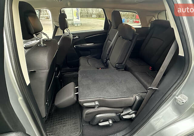 Сірий Додж Джорні, об'ємом двигуна 3.61 л та пробігом 190 тис. км за 9950 $, фото 23 на Automoto.ua