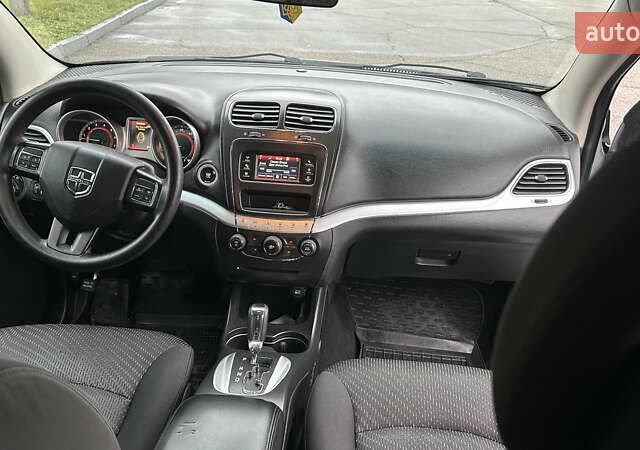 Сірий Додж Джорні, об'ємом двигуна 3.61 л та пробігом 190 тис. км за 9950 $, фото 19 на Automoto.ua