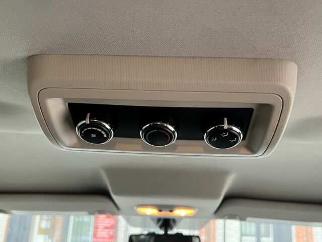 Серый Додж Джорни, объемом двигателя 2.4 л и пробегом 180 тыс. км за 8800 $, фото 13 на Automoto.ua