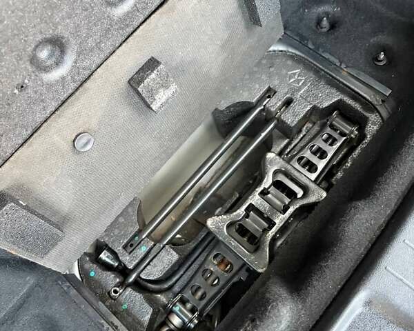 Додж Джорни 2015 в Киеве на Automoto.ua Серый Додж Джорни, объемом двигателя 3.6 л и пробегом 197 тыс. км за 13400 $, фото 23 на Automoto.ua