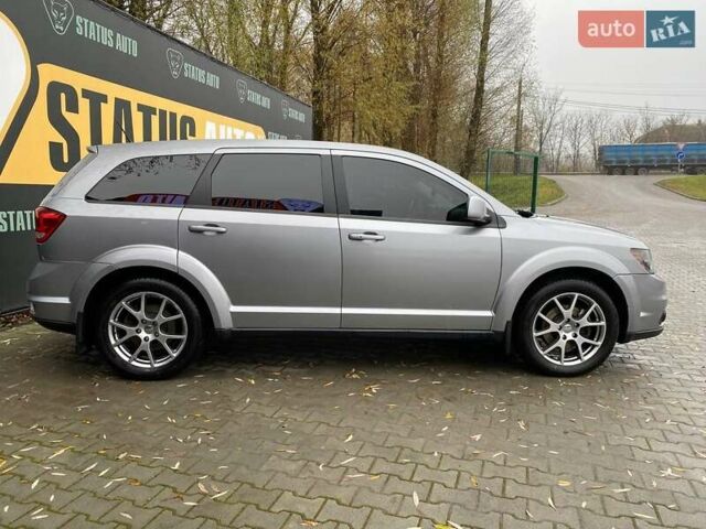 Серый Додж Джорни, объемом двигателя 3.6 л и пробегом 130 тыс. км за 12900 $, фото 4 на Automoto.ua